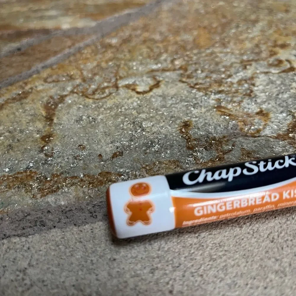 RARE Discontinued Sealed Chapstick Gingerbread Kiss NWT Holiday Christmas htf